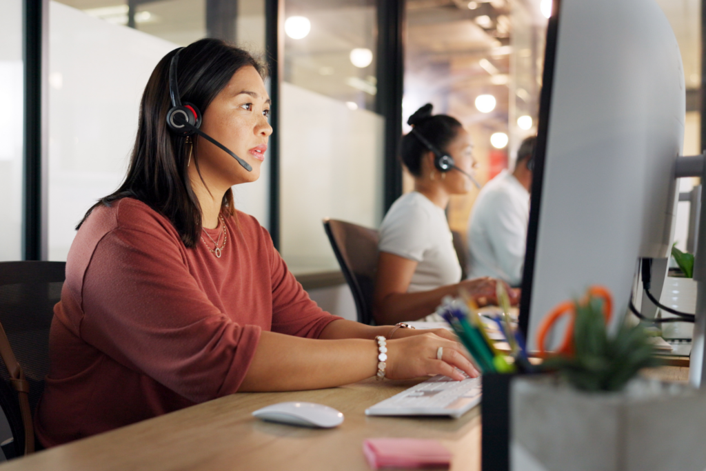 Still Relying on On-Premise Contact Center Solutions? Here’s Why You Should Switch to the Cloud